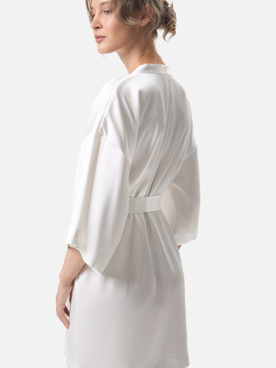 Халат WHITE SWAN